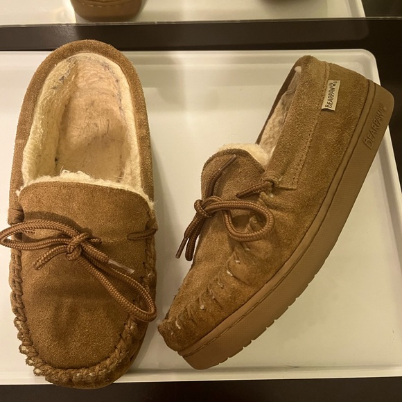 BearPaw Other - Bear paw kids cozy moccasins slippers size 3 youth